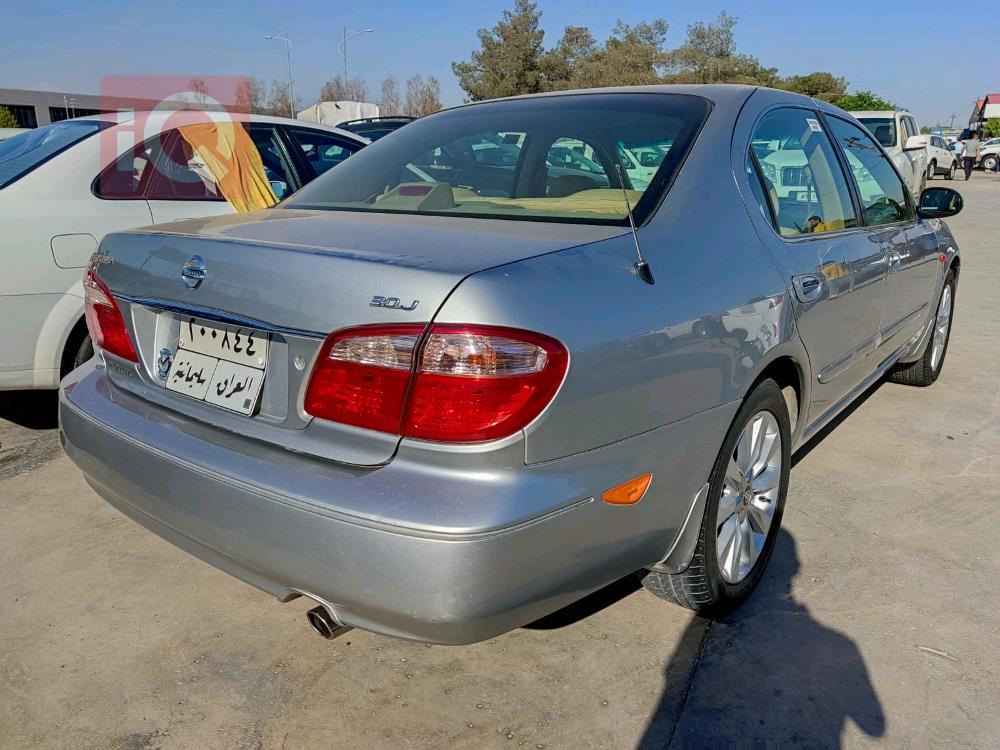 Nissan Maxima